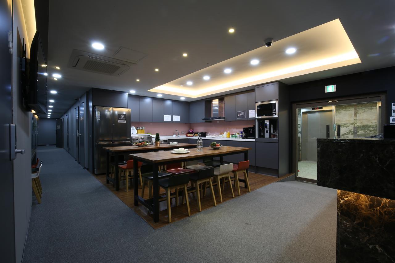 סיאול Philstay Myeongdong מראה חיצוני תמונה