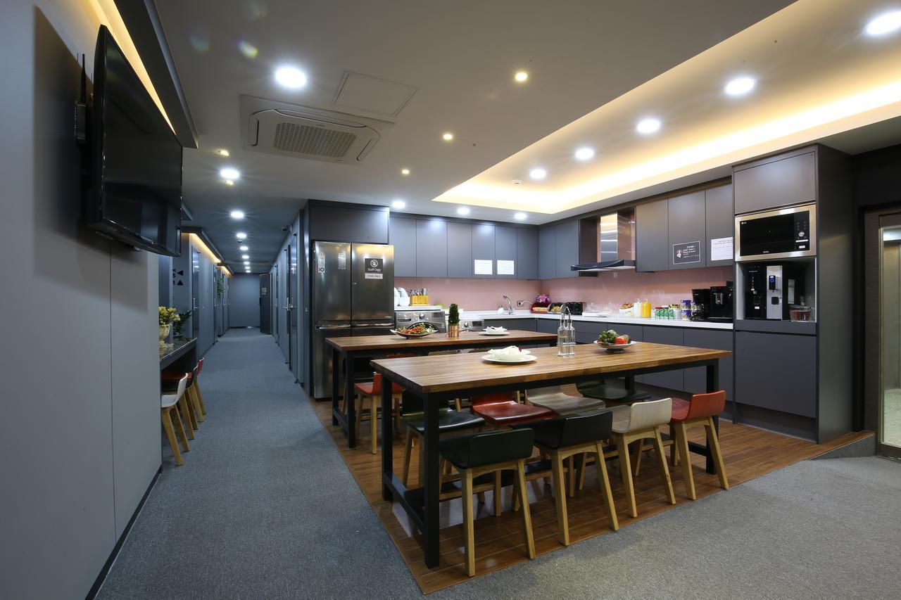 סיאול Philstay Myeongdong מראה חיצוני תמונה